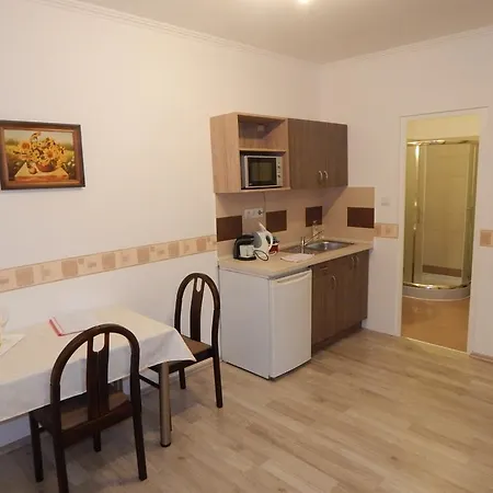 Apartment Gronay Apartmenthouse *