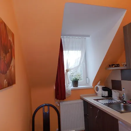 Gronay Apartmenthouse * Eger